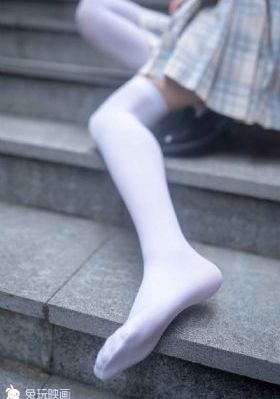 小小水蜜桃电视剧免费观看