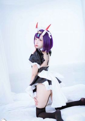 美国女孩发情