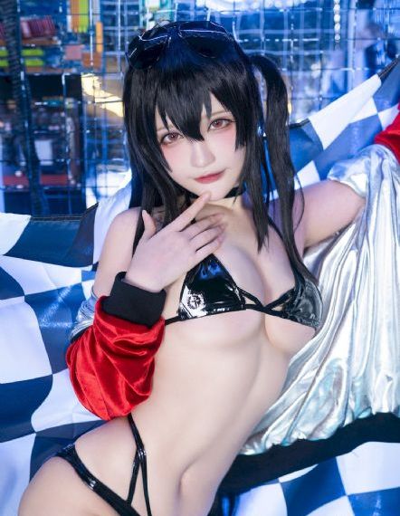 丰满少妇被猛烈进入的故事李龙
