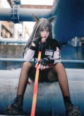 小雪坐莲许老二的胯上